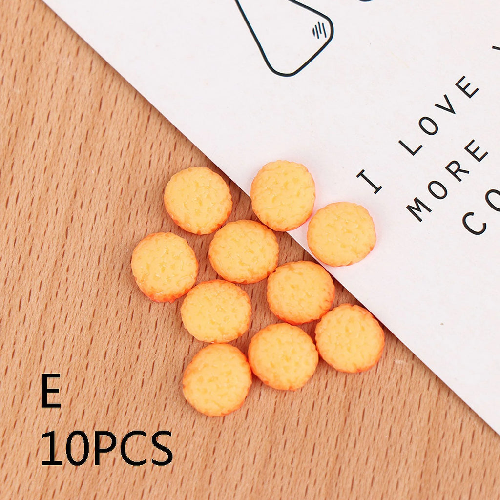 10Pcs/Set Dollhouse Miniature Cookie Kitchen Food Toy B8205