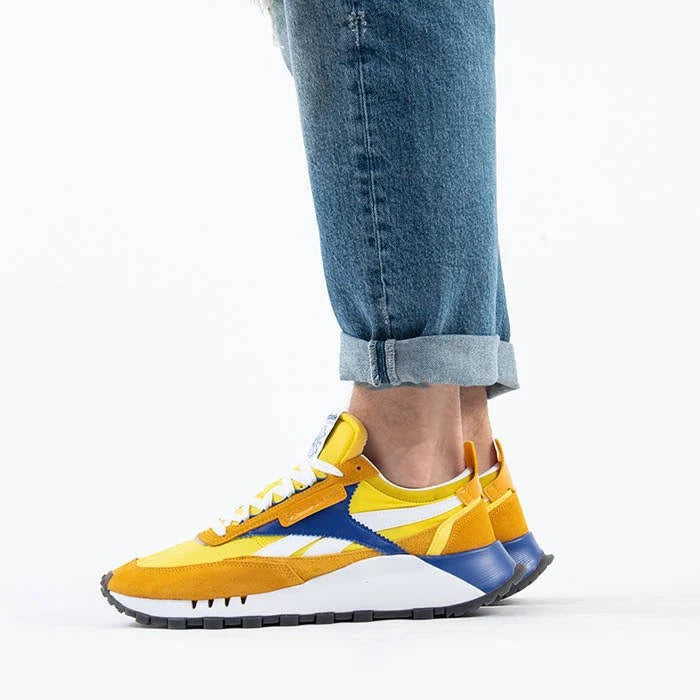 Classic Legacy Sneakers M8860