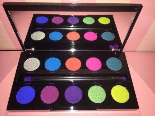 Electric Pressed Pigment Eyeshadow Palette with Brush L88700
