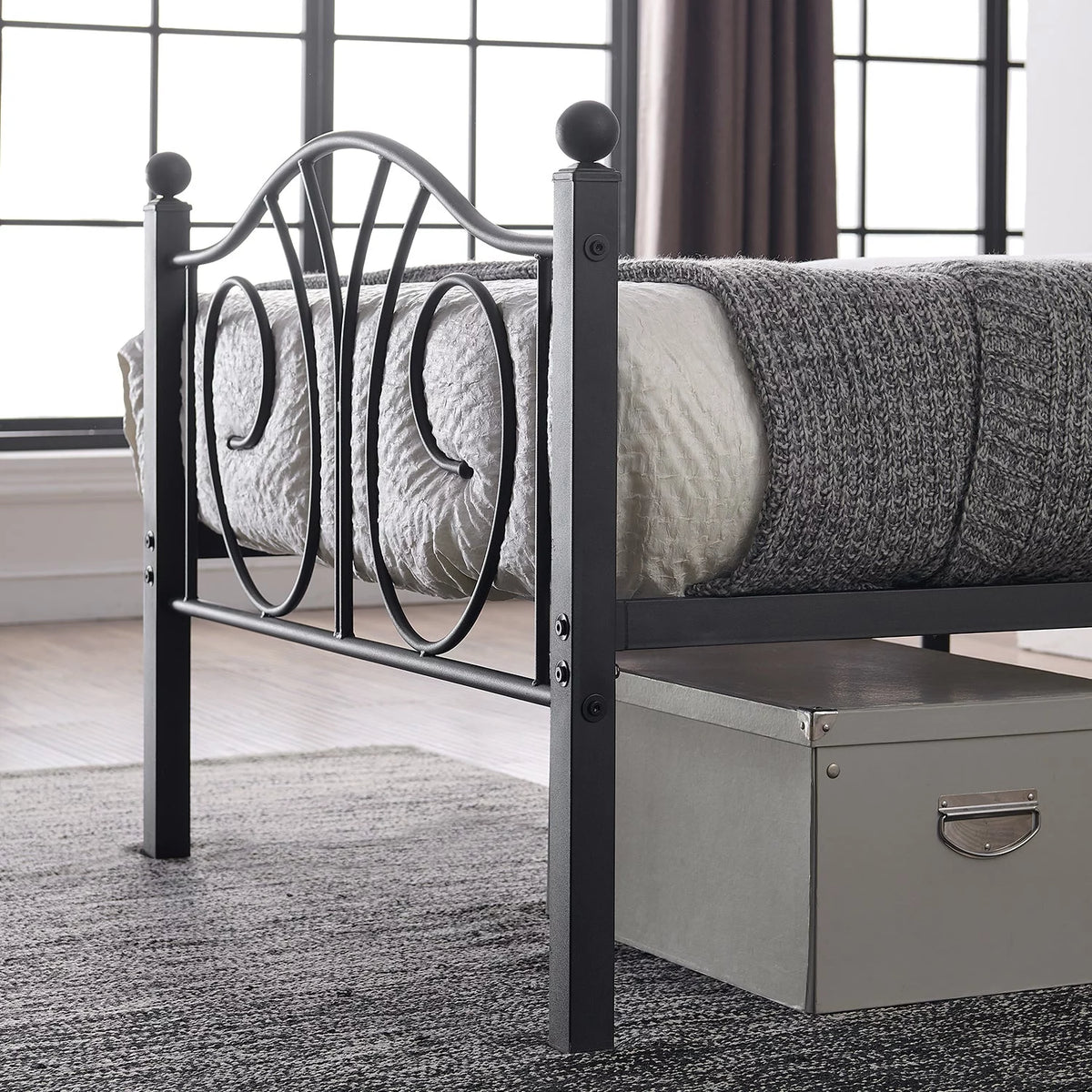 Twin Size Metal Bed Frame and 2 Black Nightstands Y256205