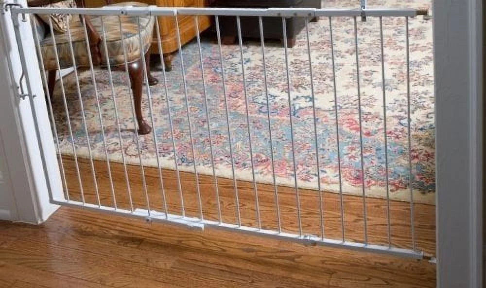 White Pet Safety Gate D953