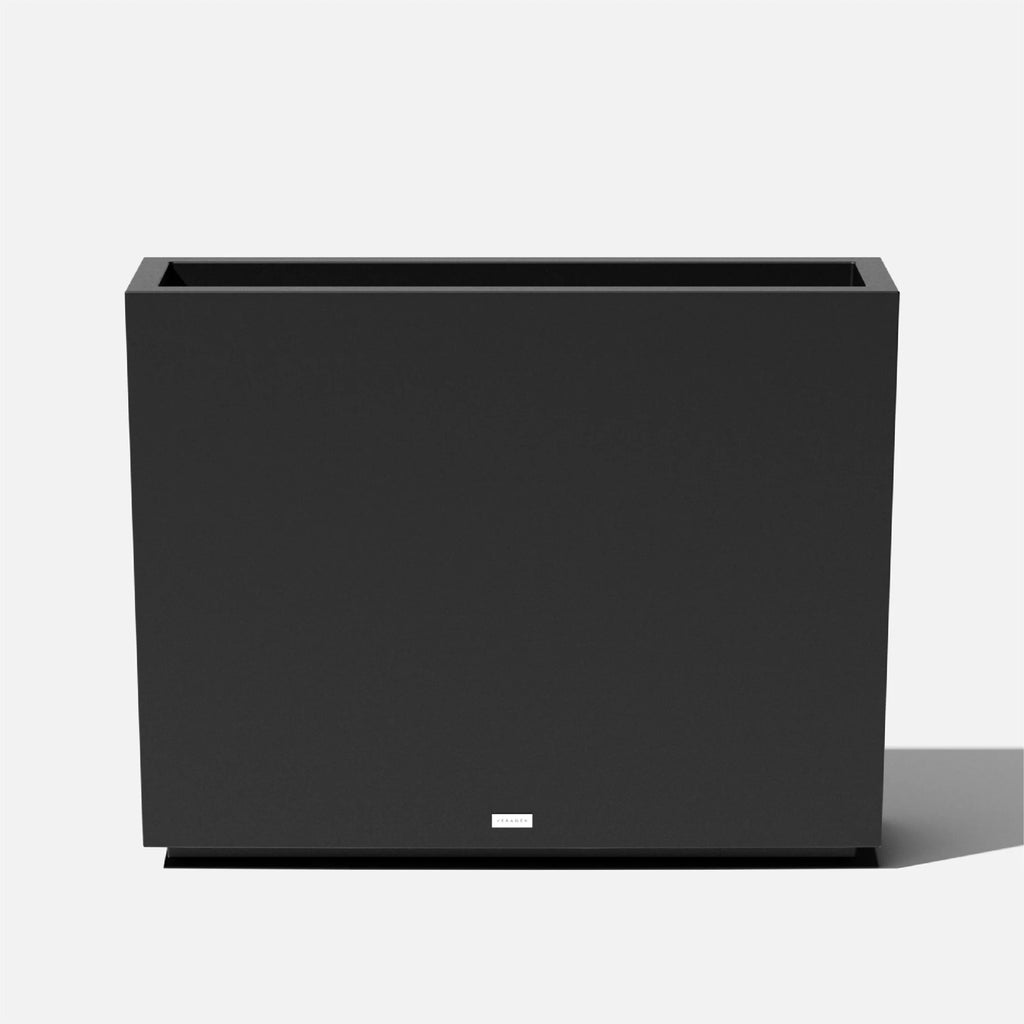 Black Plastic Planter U32901