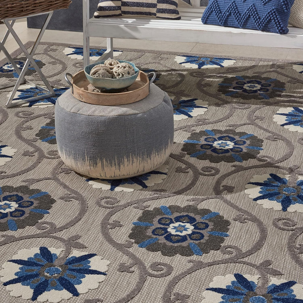 Grey/Blue 7' x 10' Area Rug Y48476