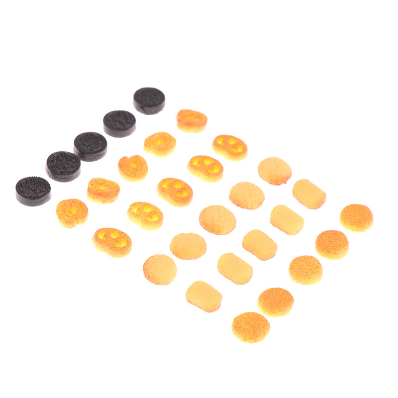 10Pcs/Set Dollhouse Miniature Cookie Kitchen Food Toy B8205