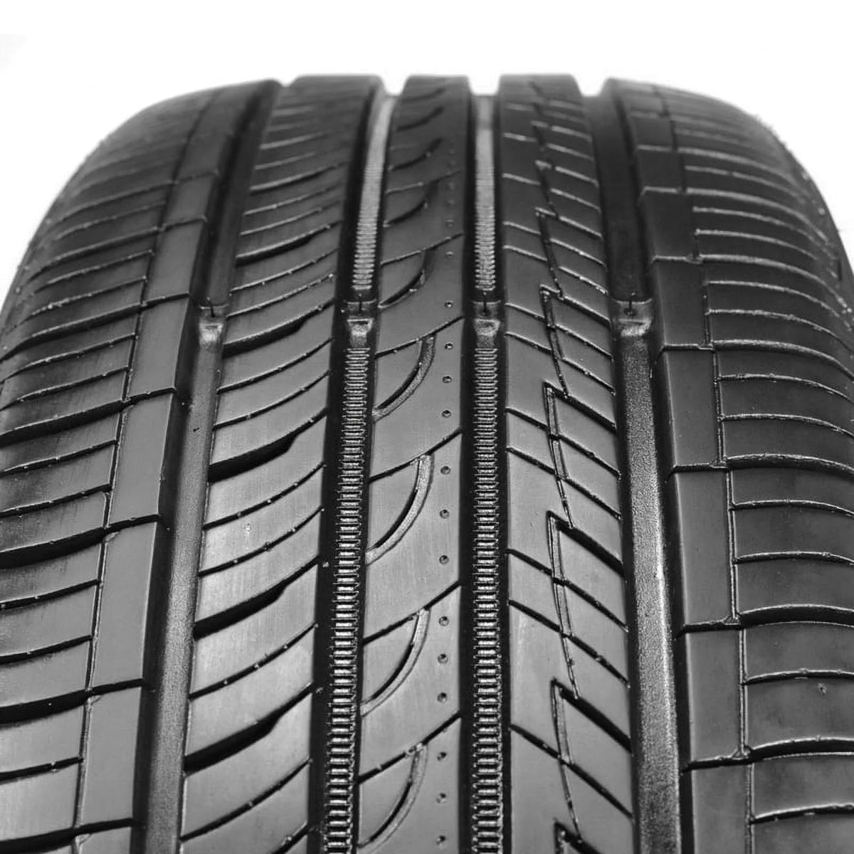 215/60R16 95H All Season Tire B5675