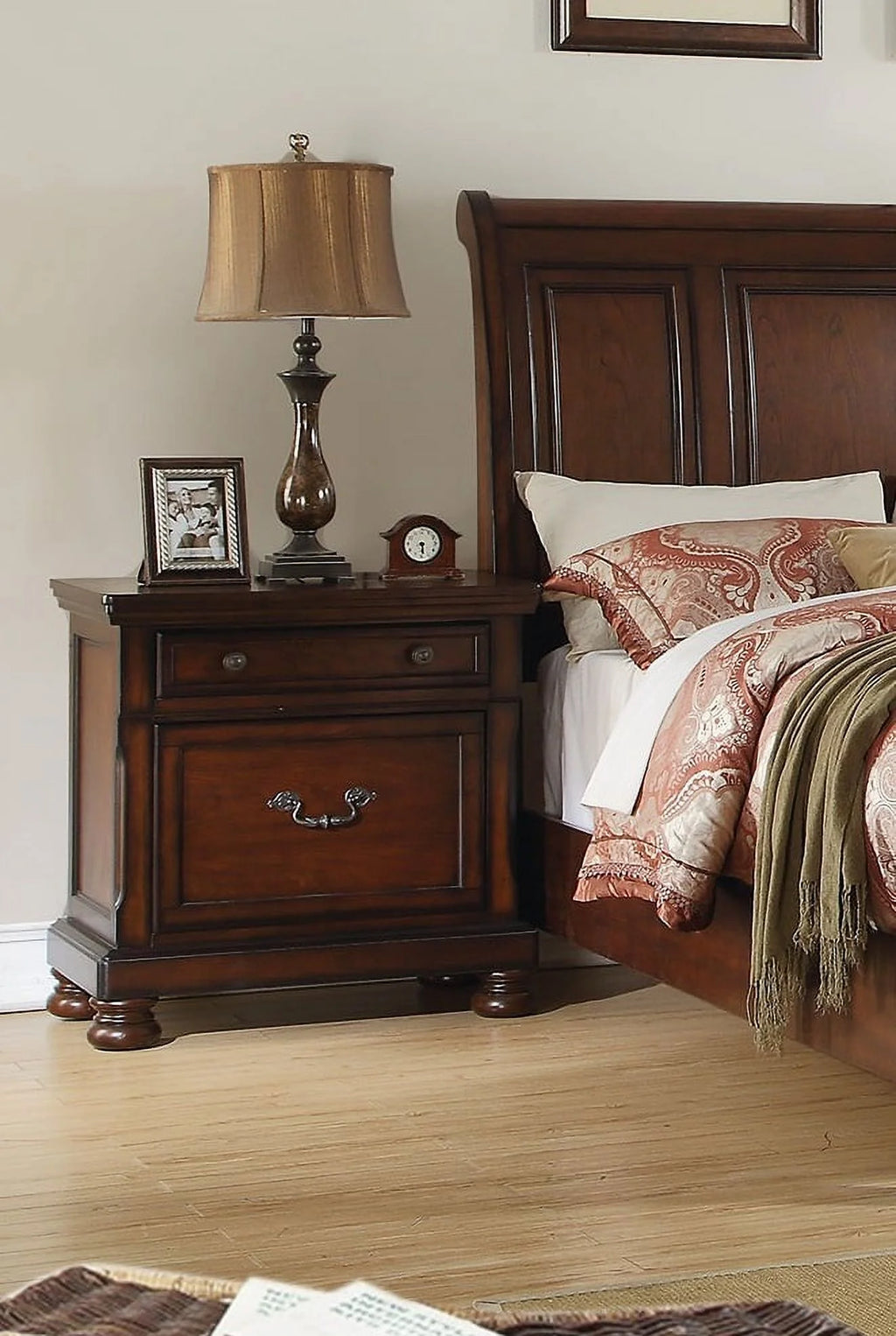 Cherry Finish 1pc Nightstand Bedside Table Z872