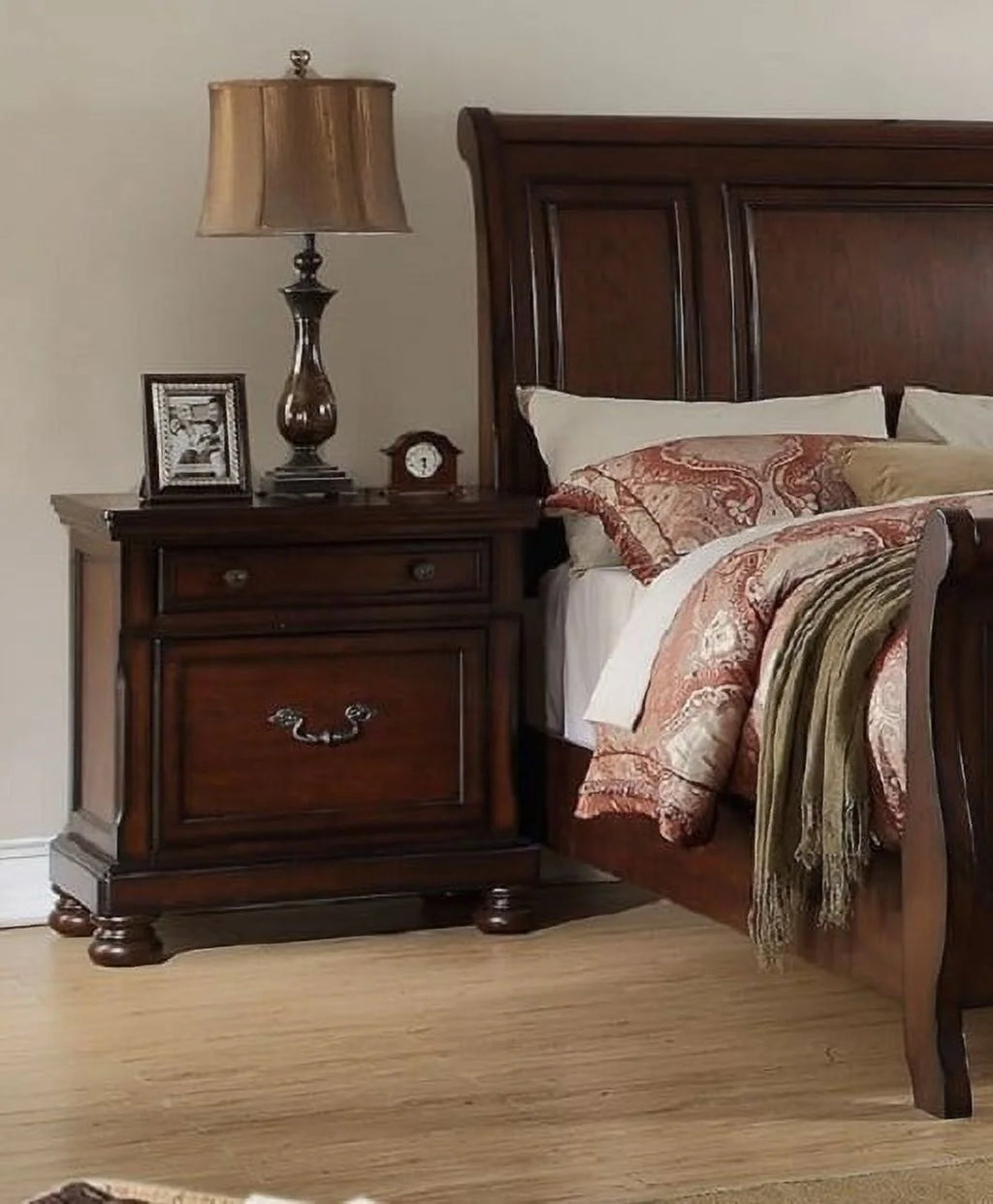 Cherry Finish 1pc Nightstand Bedside Table Z872