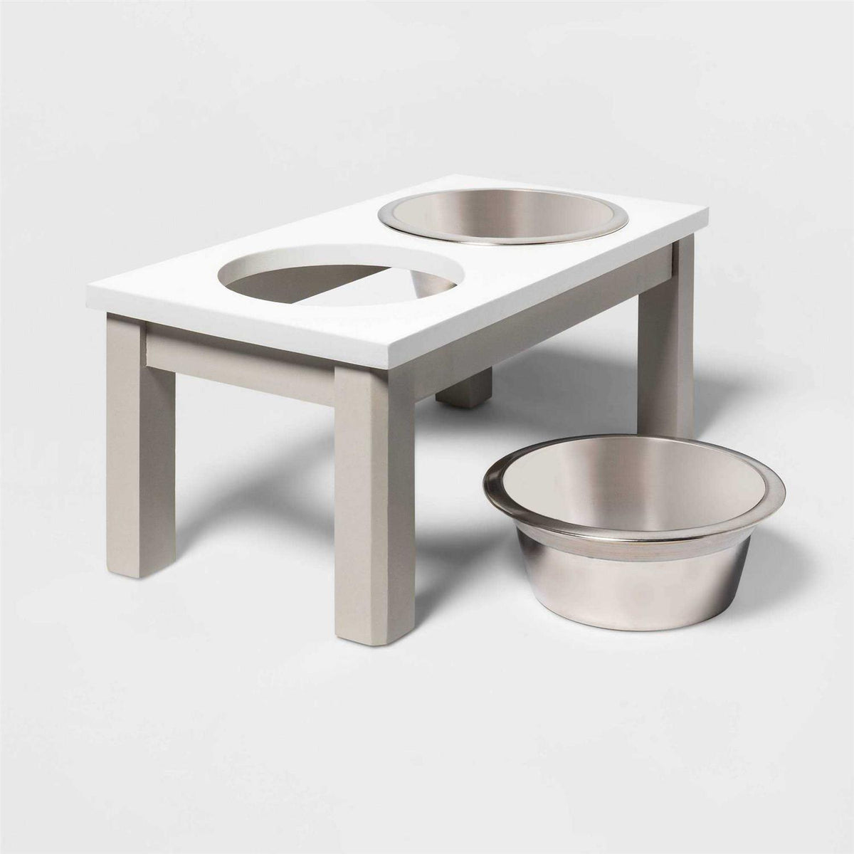 Elevated Dual Tone Dog Bowl M888179