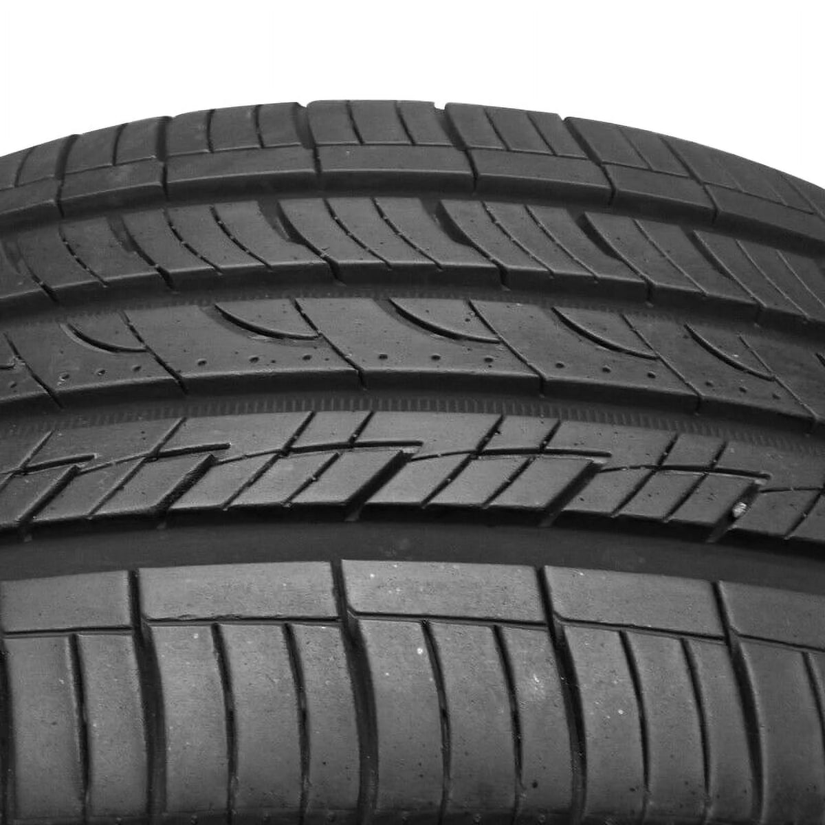 215/60R16 95H All Season Tire B5675